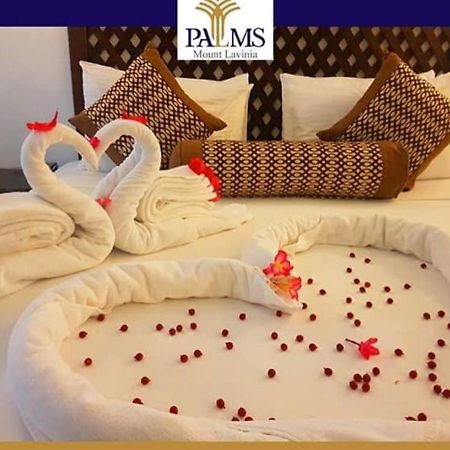 Palms Hotel Mount Lavinia マウントラビニア エクステリア 写真